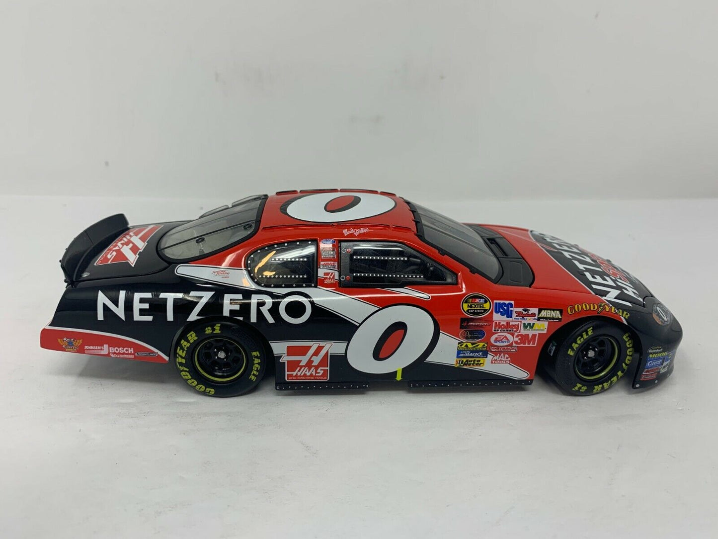 Action Nascar #0 Ward Burton NetZero HiSpeed 2004 Chevy Monte Carlo 1:24 Diecast