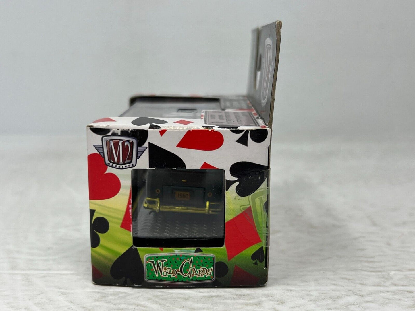 M2 Machines Wild-Cards 1960 VW Delivery Van USA Model CHASE 1:64 Diecast