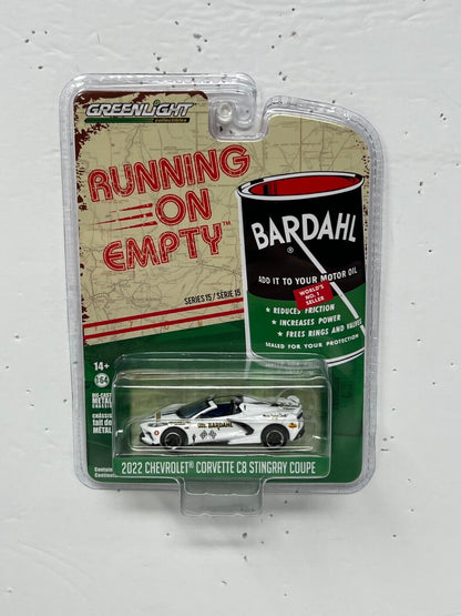 Greenlight Running on Empty 2022 Chevrolet Corvette Stingray Coupe 1:64 Diecast