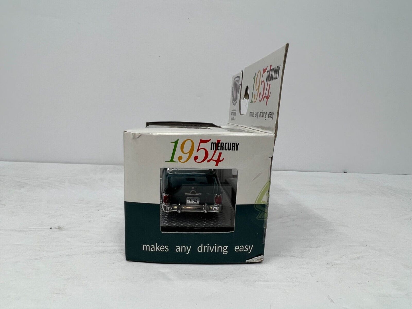 M2 Machines 1954 Mercury Sun Valley R61 1:64 Diecast