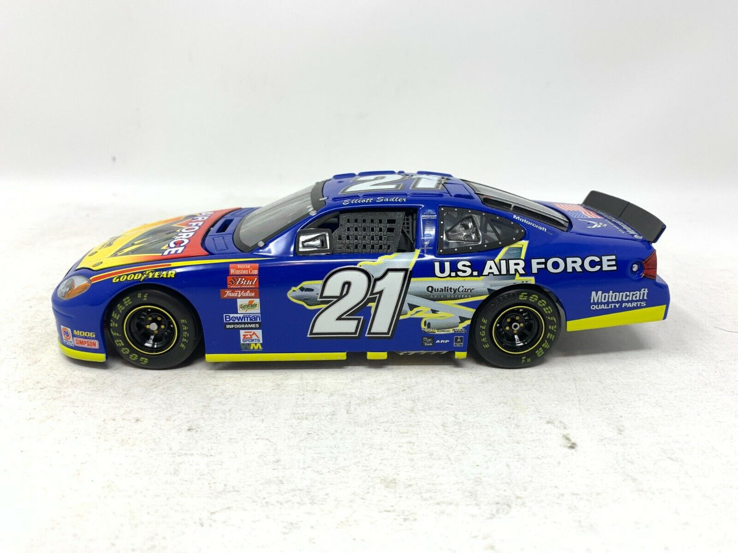 Team Caliber Owner Nascar #21 Elliott Sadler US Air Force Ford 124 Diecast