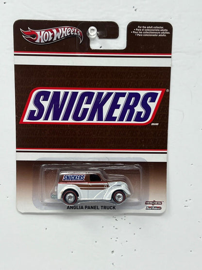 Hot Wheels Snickers Anglia Panel Truck Real Riders 1:64 Diecast