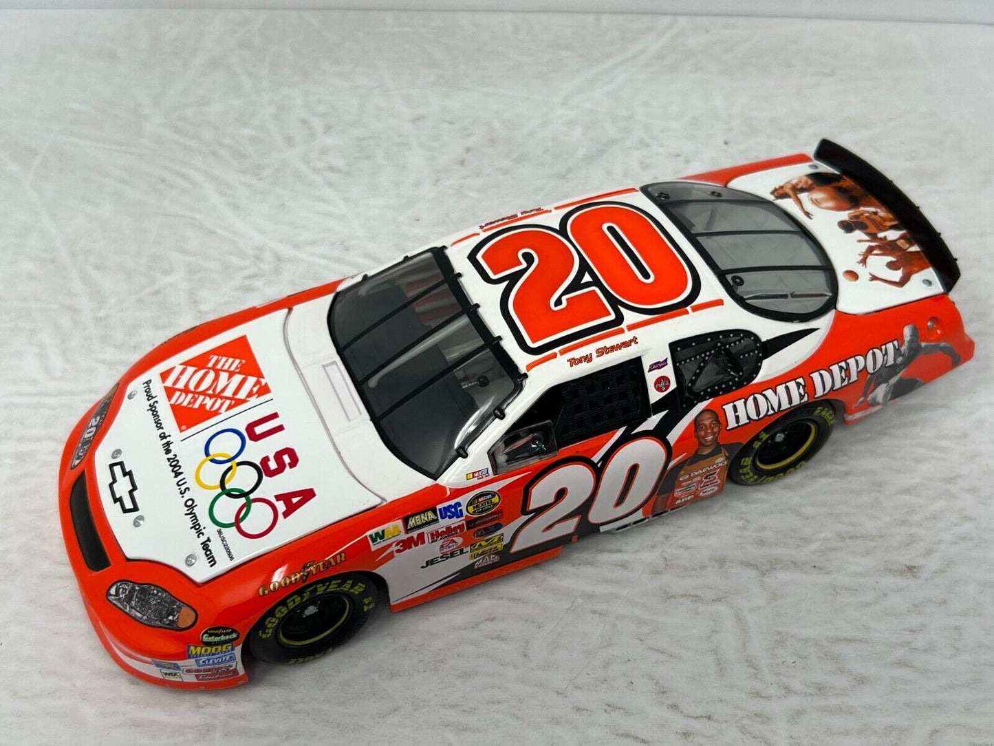 Action Nascar #20 Tony Stewart Home Depot U.S. Olympics GM Dealers 1:24 Diecast