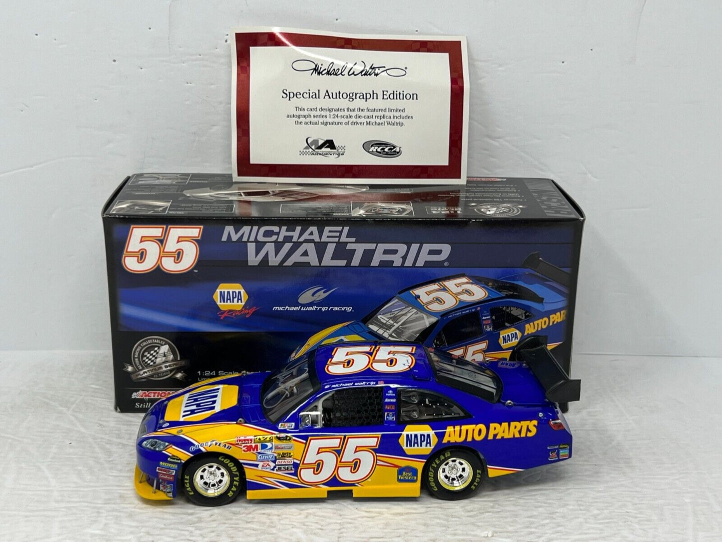 Action Nascar #55 Michael Waltrip NAPA 2008 Camry 1:24 Diecast AUTOGRAPHED