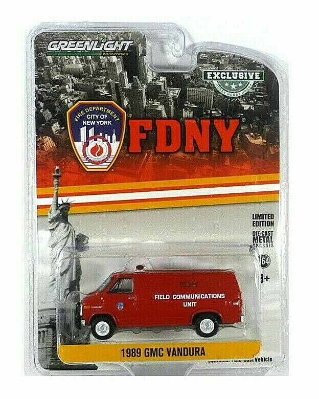 Greenlight Hobby Exclusive FDNY Fire Van 1989 GMC Vandura 1:64 Diecast