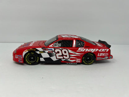 Action Nascar #29 Kevin Harvick Snap-On 2002 Chevy Monte Carlo 1:24 Diecast