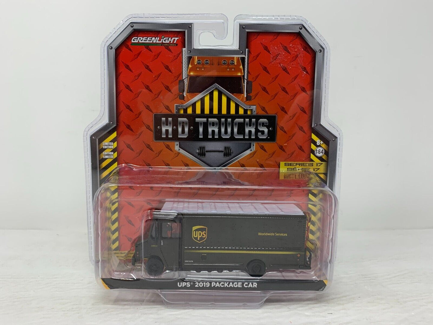 Greenlight HD Trucks Series 17 UPS 2019 Package Car 1:64 Diecast