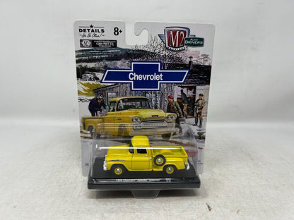 M2 Machines Auto-Drivers Chevrolet 1958 Chevrolet Apache Stepside 1:64 Diecast