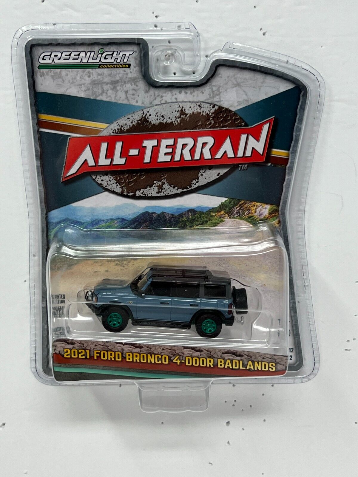 Greenlight All-Terrain 2021 Ford Bronco Badlands GREEN MACHINE 1:64 Diecast