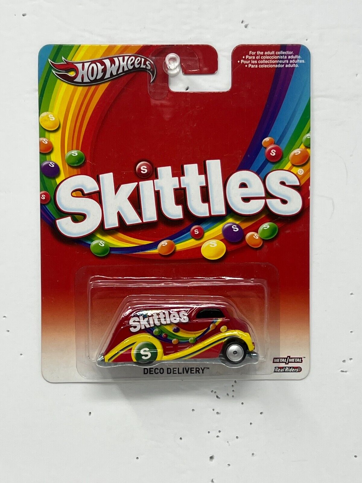 Hot Wheels Skittles Deco Delivery Real Riders 1:64 Diecast