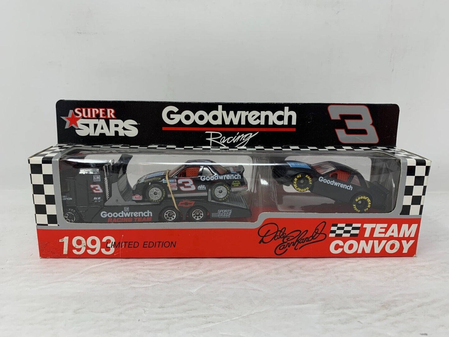 Matchbox #3 Dale Earnhardt Goodwrench Racing Transporter & Nascar 1:64 Diecast