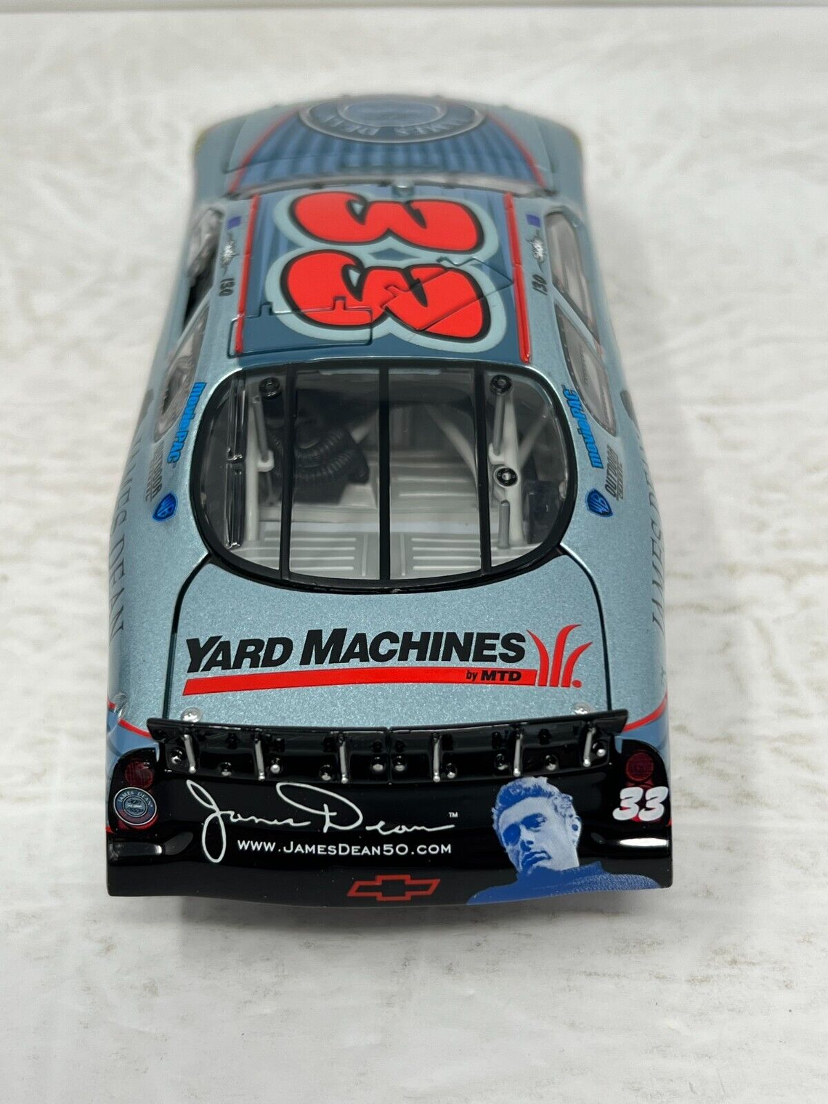 Action Nascar #33 Tony Stewart James Dean 50th GM Dealers 2005 1:24 Diecast