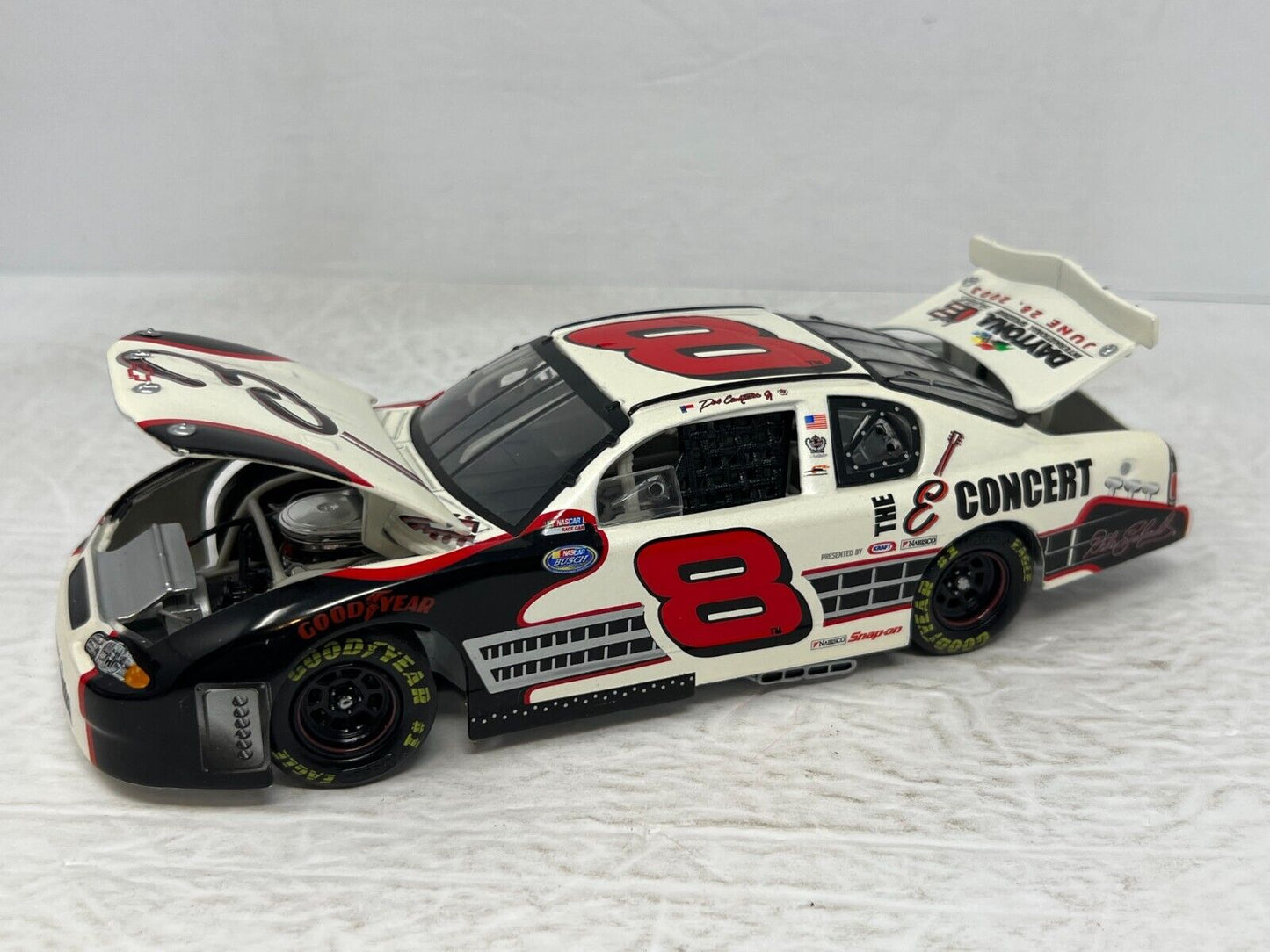 Action Nascar #8 Dale Earnhardt Jr. Dale Earnhardt Tribute Concert 1:24 Diecast