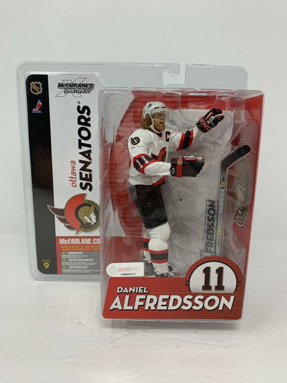 Mcfarlane NHL Daniel Alfredsson Ottawa Senators Chase Series 9 Figure