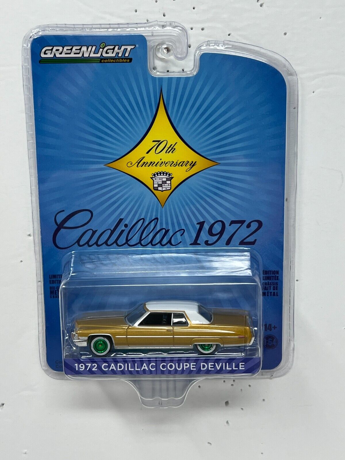 Greenlight 1972 Cadillac Coupe Deville GREEN MACHINE 1:64 Diecast