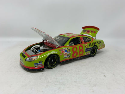 Action Nascar #88 Dale Jarrett UPS Toys for Tots 2005 Ford Taurus 1:24 Diecast