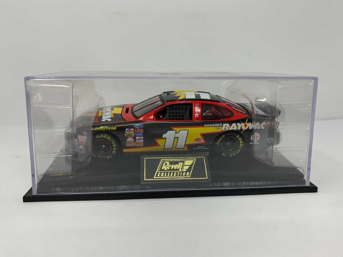 Revell Nascar #11 Dale Jarrett Rayovac 1999 Ford Taurus 1:24 Diecast