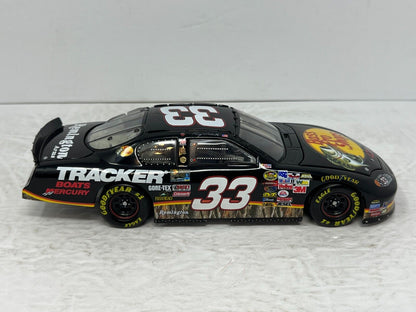 Action Nascar #33 Kerry Earnhardt Bass Pro Shops 2004 Monte Carlo 1:24 Diecast