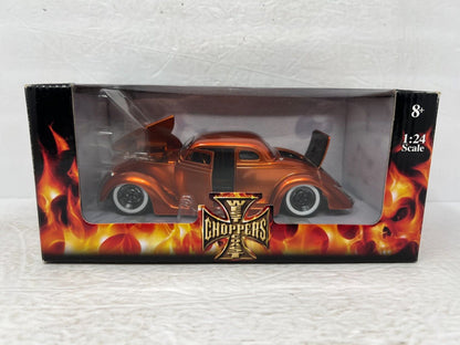 Funline Merchandise West Coast Choppers Jesse James Ford Coupe 1:24 Diecast