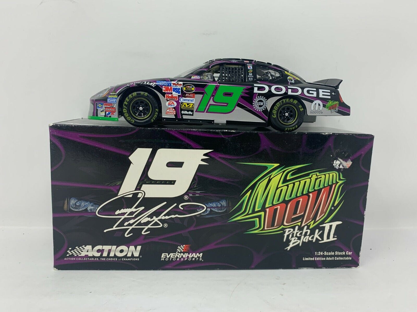 Action Nascar #19 Jeremy Mayfield Mountain Dew Pitch Black Charger 1:24 Diecast