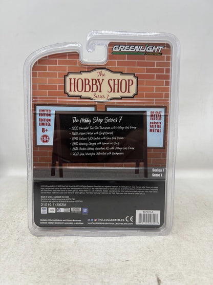 Greenlight The Hobby Shop Series 7 1955 Chevrolet Two-Ten Townsman 1:64 Diecast