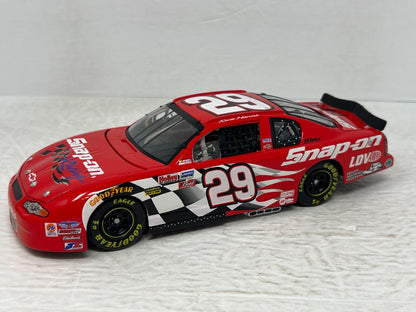 Action Nascar #29 Kevin Harvick Snap-On 2002 Chevy Monte Carlo 1:24 Diecast