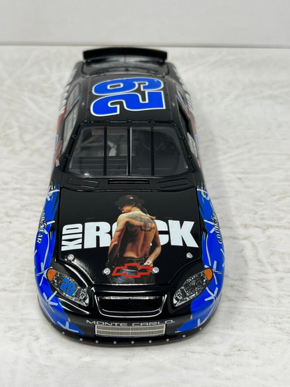 Action Nascar #29 Tony Stewart Kid Rock GM Dealers 2004 Monte Carlo 1:24 Diecast