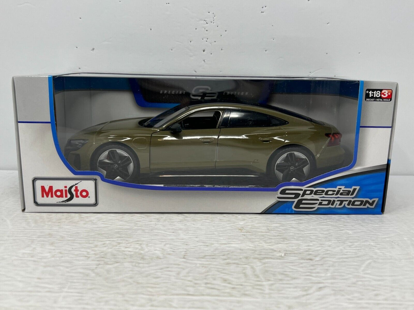 Maisto 2022 Audi RS e-tron GT Special Edition 1:18 Diecast