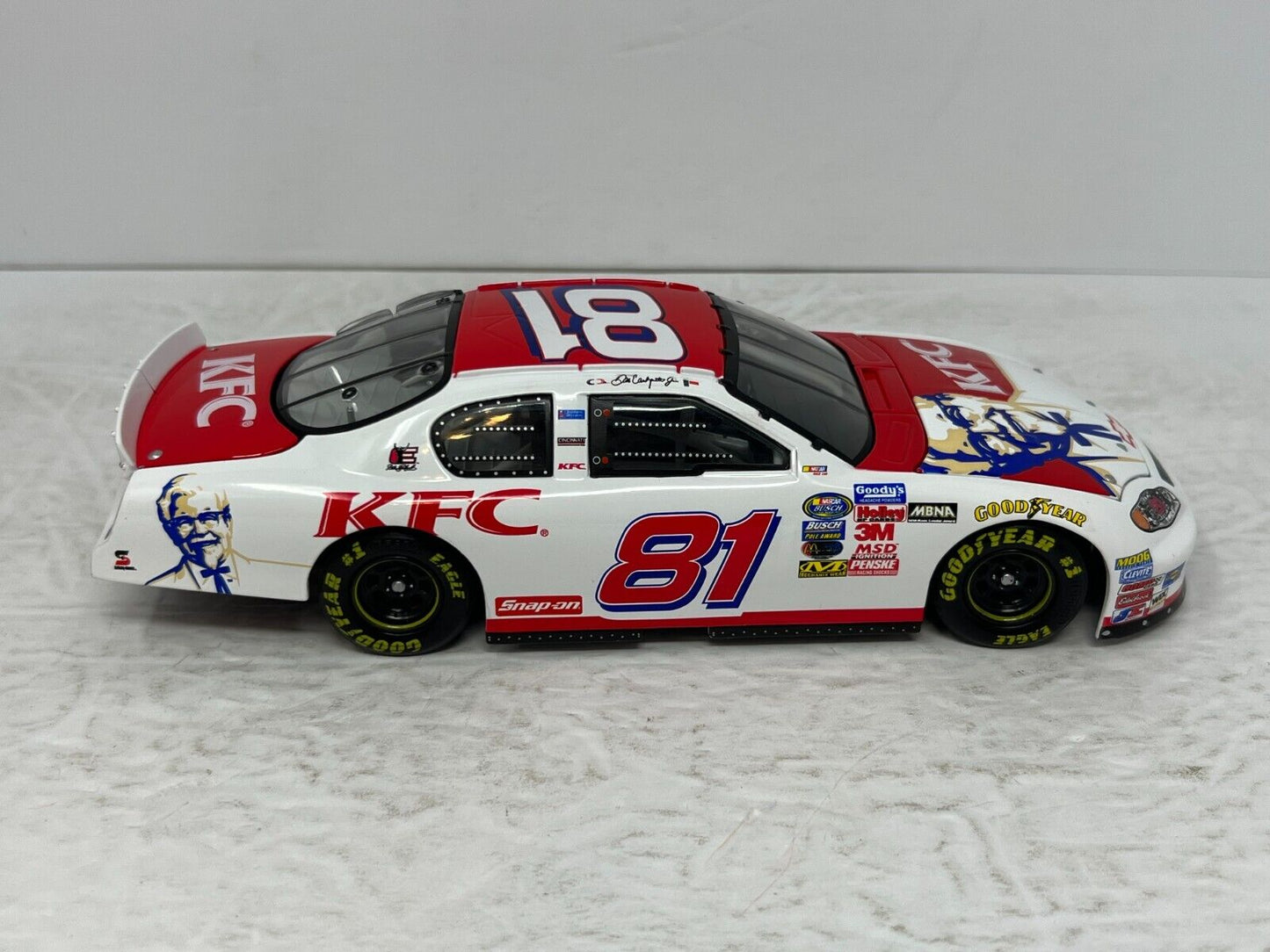 Action Nascar #81 Dale Earnhardt Jr.  KFC GM Dealers 2004 Chevy 1:24 Diecast