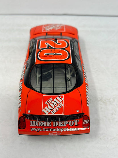 Motorsports Authentics #20 Tony Stewart Bud Shootout Raced Win 1:24 Diecast