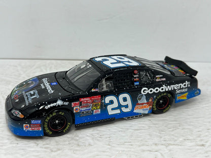 Action Nascar #29 Kevin Harvick Goodwrench E.T. GM Dealers 2002 1:24 Diecast