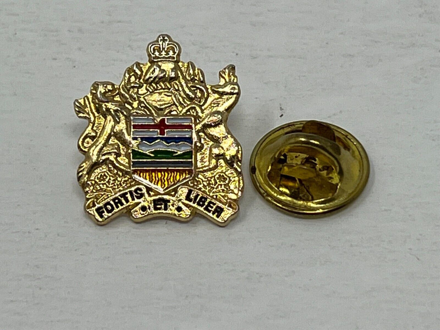 Alberta Coat of Arms Fortis et Liber (Strong and Free) Patriotic Lapel Pin