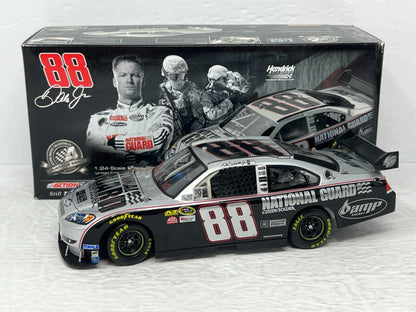 Action Nascar #88 Dale Earnhardt Jr. National Guard 3 Doors Down 1:24 Diecast