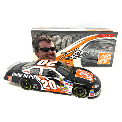 Action Nascar #20 Tony Stewart Home Depot Reverse Paint 1:24 Diecast & Figure