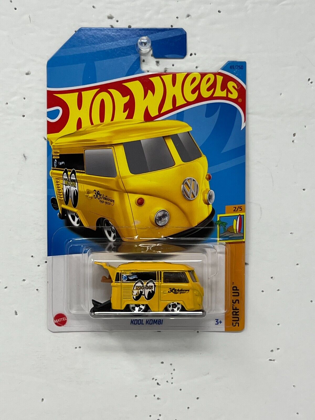 Hot Wheels Surf's Up Kool Kombi Moon Eyes Van European Car 1:64 Diecast
