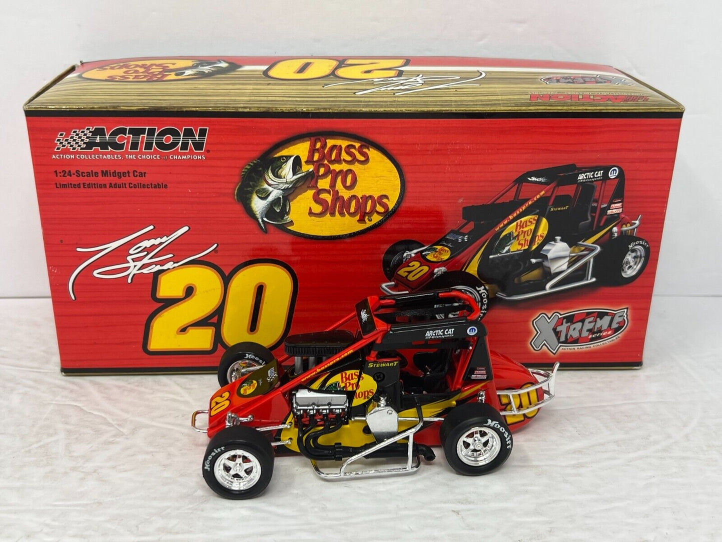 Action Nascar #20 Tony Stewart Bass Pro GM Dealers 2005 Midget 1:24 Diecast