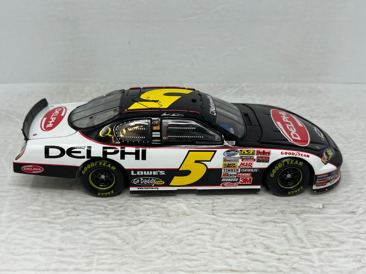 Action Nascar #5 Mark Martin Delphi 2008 Monte Carlo SS 1:24 Diecast