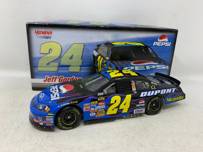 Motorsports Authentics #24 Jeff Gordon Pepsi 2007 Monte Carlo SS 1:24 Diecast