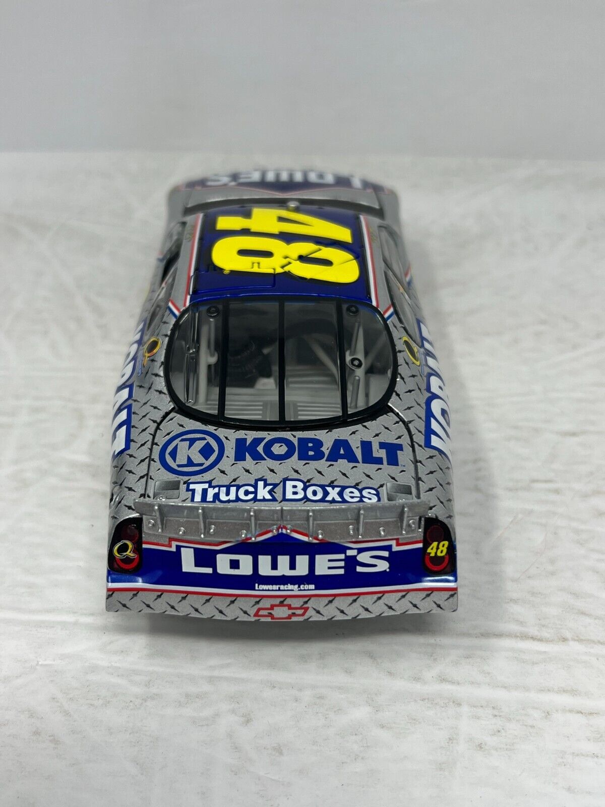 Action Nascar #48 Jimmie Johnson Lowe's Kobalt Truck Box 2005 Chevy 1:24 Diecast