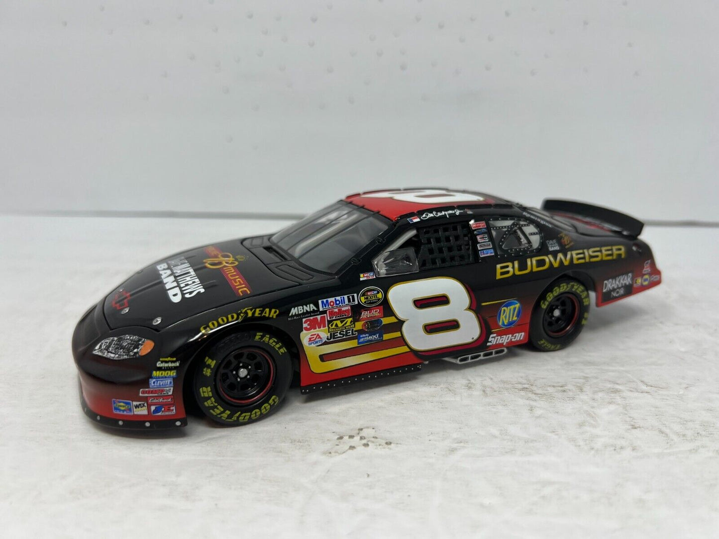 Action Nascar #8 Dale Earnhardt Jr Bud Dave Matthews Monte Carlo 1:24 Diecast