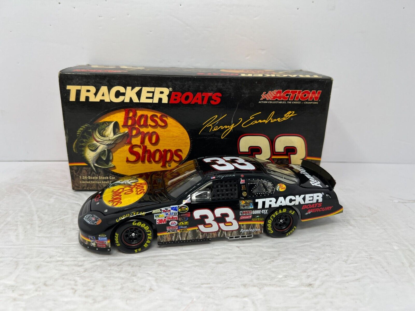 Action Nascar #33 Kerry Earnhardt Bass Pro Shops 2004 Monte Carlo 1:24 Diecast