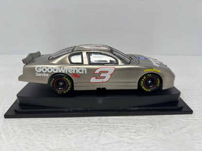 Revell Nascar #3 Dale Earnhardt GM Goodwrench 2000 Chevy Test Car 1:24 Diecast