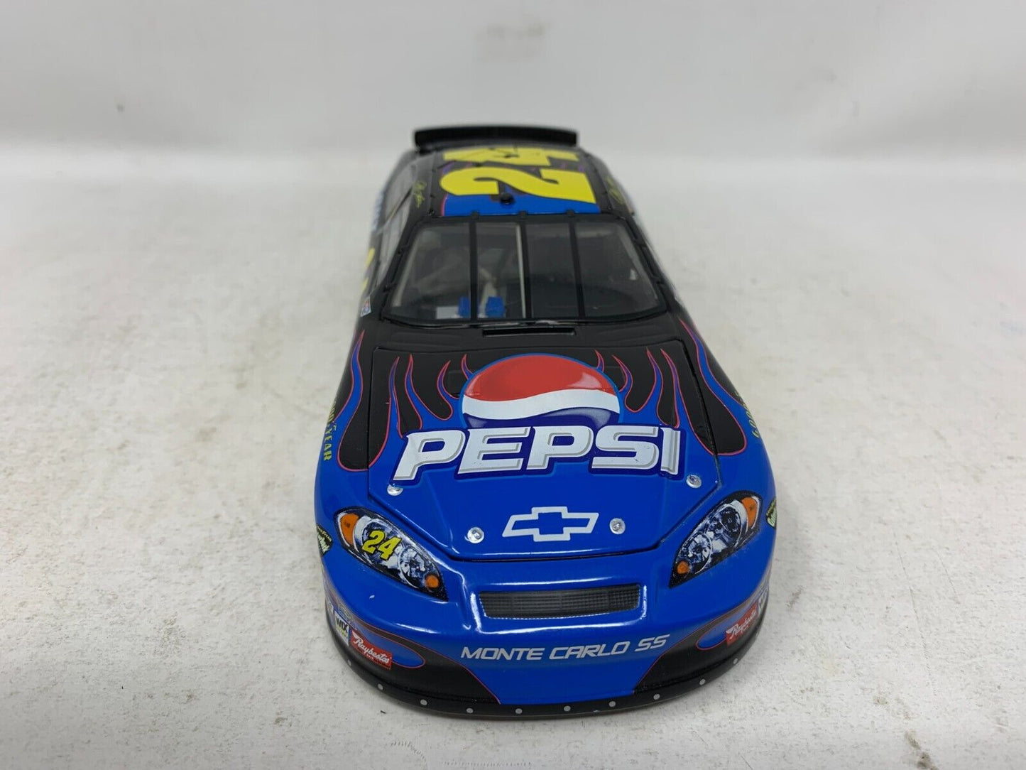 Motorsports Authentics #24 Jeff Gordon Pepsi 2007 Monte Carlo SS 1:24 Diecast