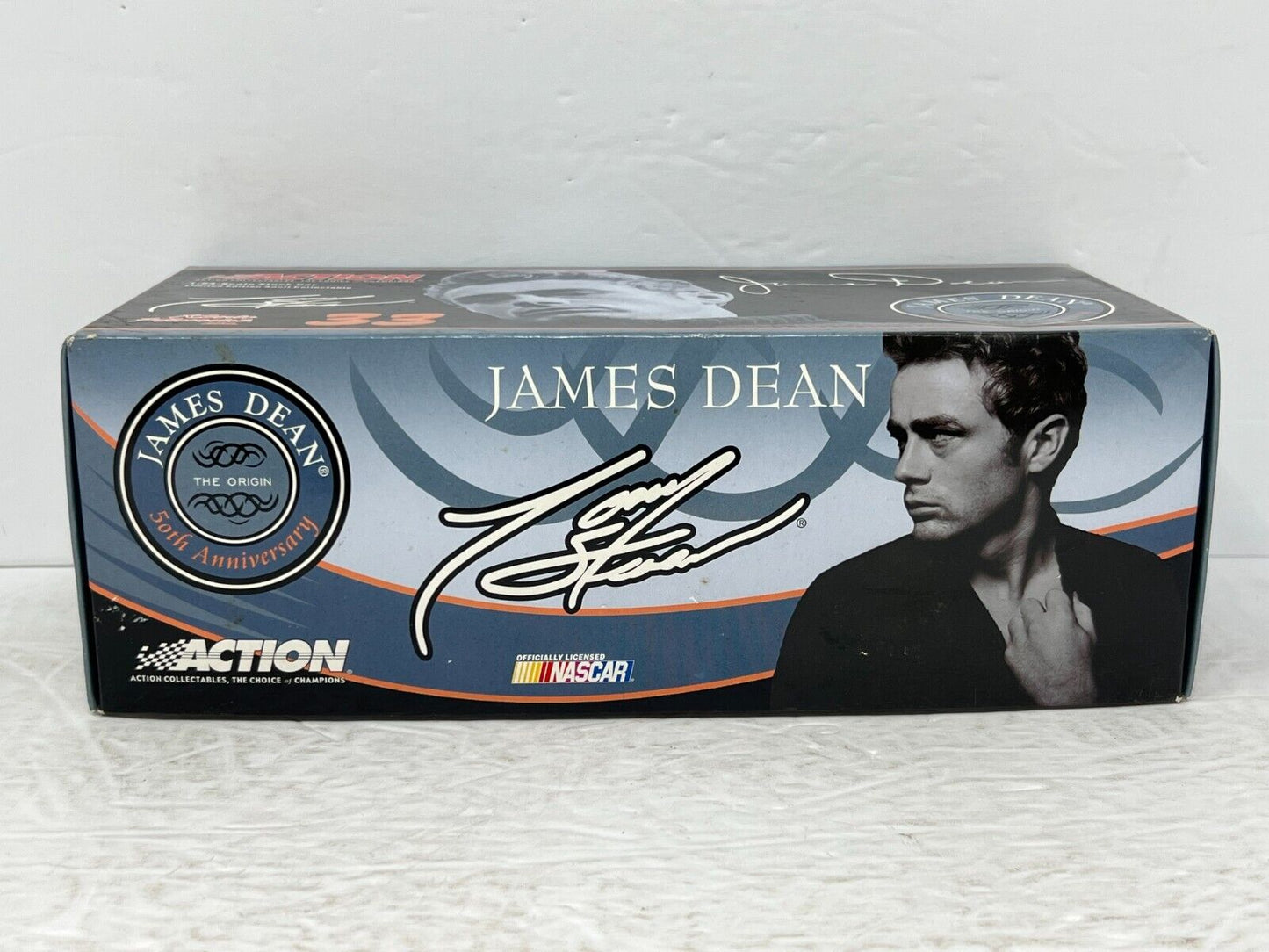 Action Nascar #33 Tony Stewart James Dean 50th GM Dealers 2005 1:24 Diecast