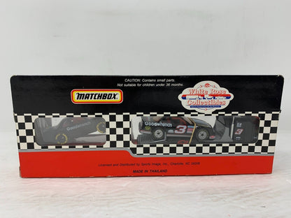 Matchbox #3 Dale Earnhardt Goodwrench Racing Transporter & Nascar 1:64 Diecast