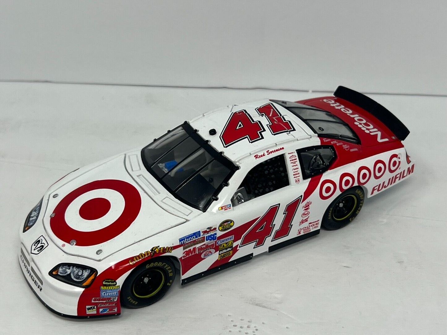 Action Nascar #41 Reed Sorenson Target 2006 Dodge Charger 1:24 Diecast