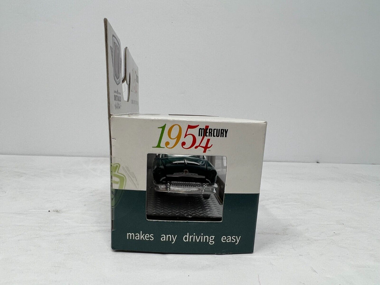 M2 Machines 1954 Mercury Sun Valley R61 1:64 Diecast