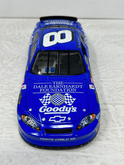 Motorsports Authentics #8 Tony Stewart Goody's GM Dealers 2006 1:24 Diecast