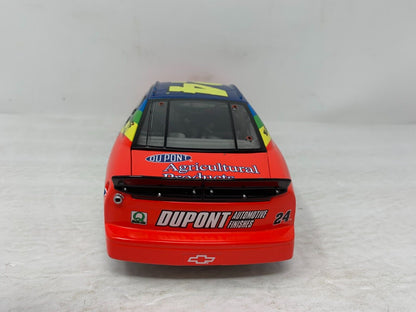 Revell Nascar #24 Dupont Jeff Gordon 1998 Chevrolet Monte Carlo 1:18 Diecast