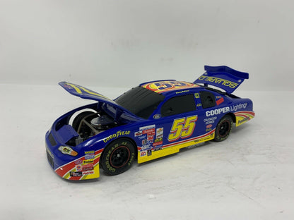 Action Nascar Kenny Wallace #55 Square D Chevy Monte Carlo BANK 1:24 Diecast